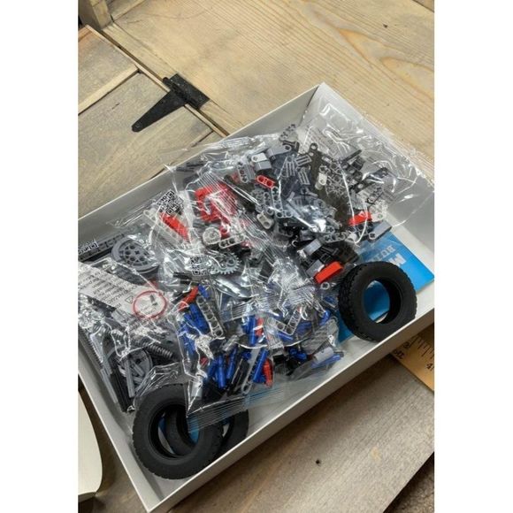 MI Truck Builder age 6+ PCS 530+ building construction toy set new - Picture 5 of 7